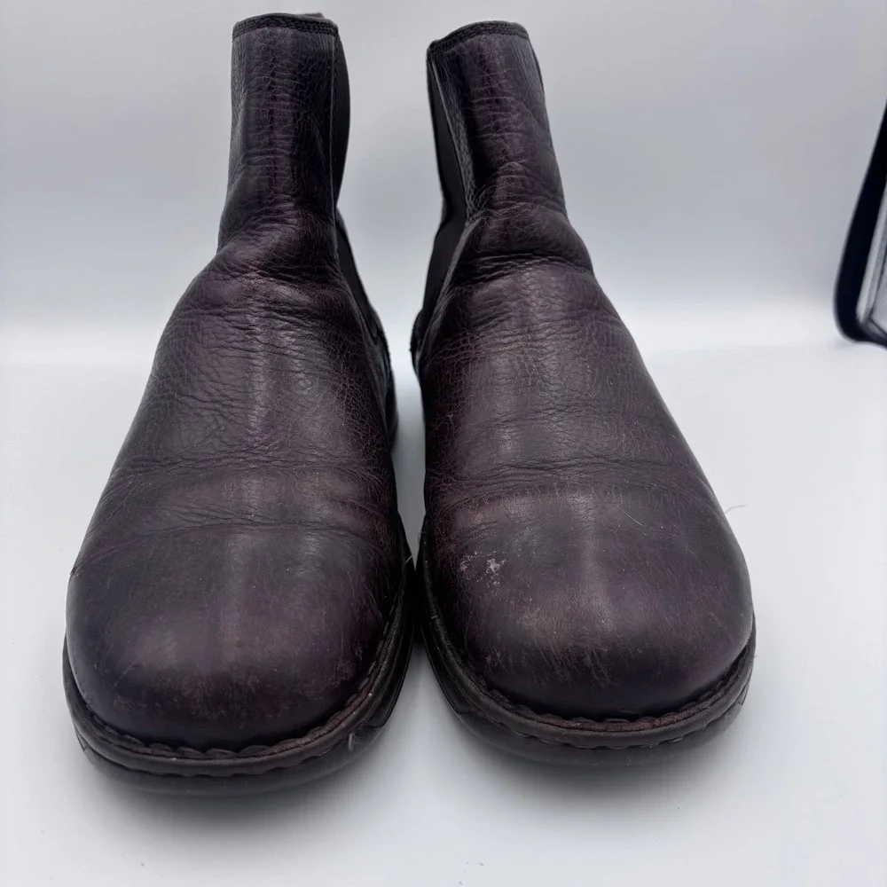 UGG Biltmore Chelsea Boots 3039 Size 10 Brown Pebbled Leather Sheepskin Lined